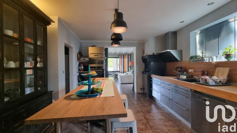 Maison - 363 m² - 10 pièces