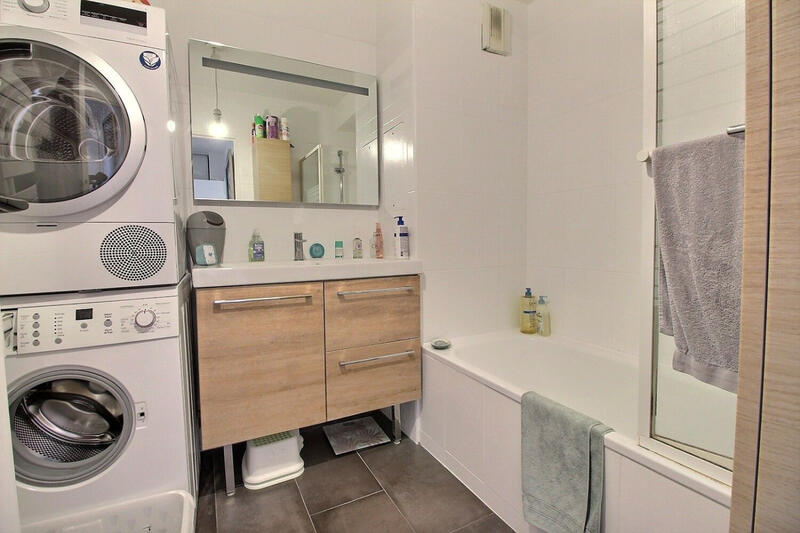 Appartement - 70 m² - 3 pièces