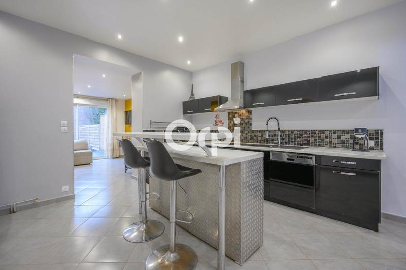 Maison - 139 m² - 5 pièces