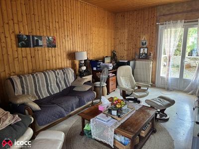 Demeure - 210 m² - 8 pièces