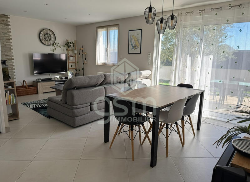 Maison - 73 m² - 3 pièces