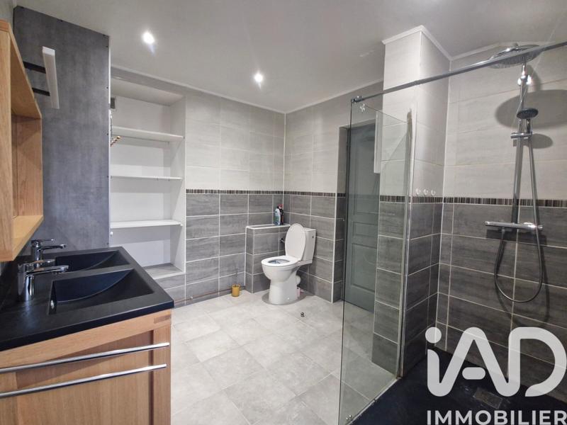 Maison - 93 m² - 5 pièces