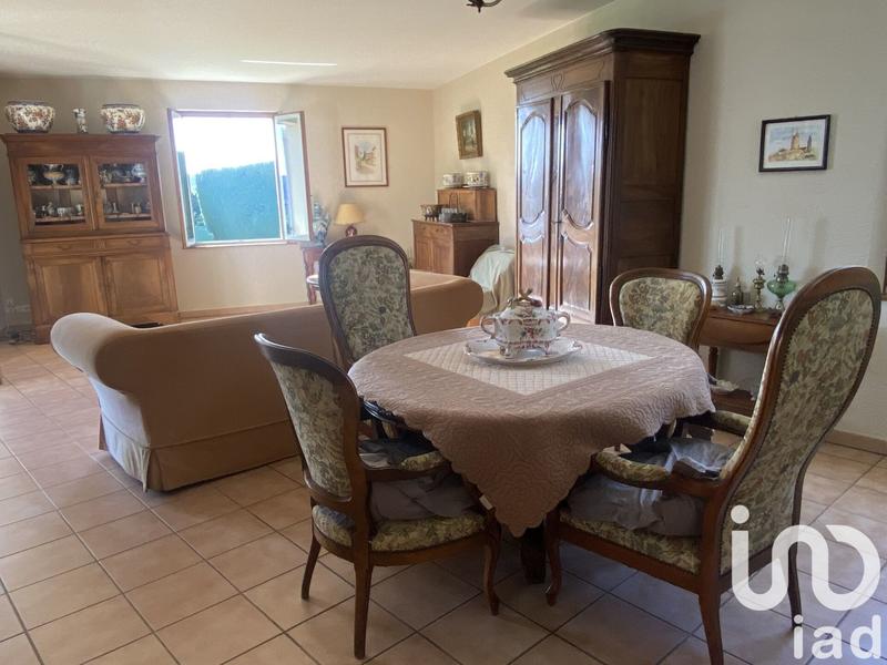 Maison - 203 m² - 9 pièces