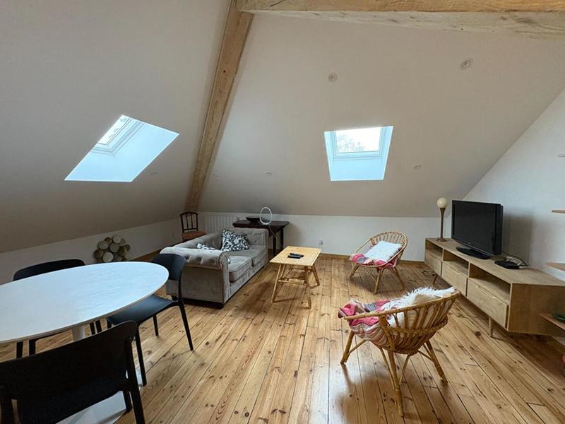 Appartement - 90 m² - 3 pièces