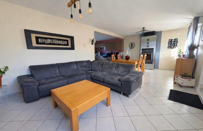 Pavillon - 120 m² - 5 pièces