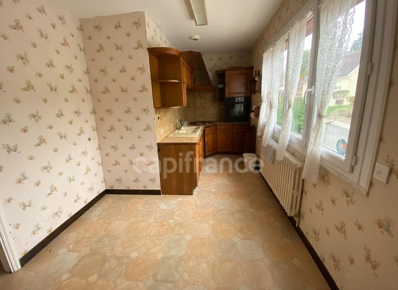 Maison - 89 m² - 6 pièces