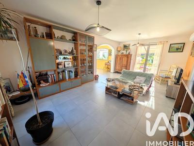Maison - 136 m² - 4 pièces