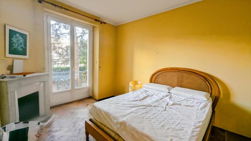 Appartement - 98 m² - 4 pièces