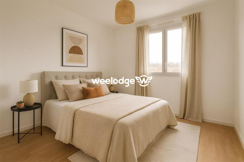 Maison - 80 m² - 5 pièces