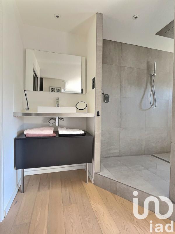 Maison - 165 m² - 4 pièces