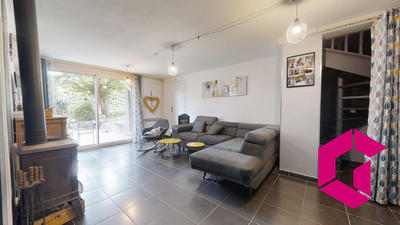 Maison - 135 m² - 7 pièces