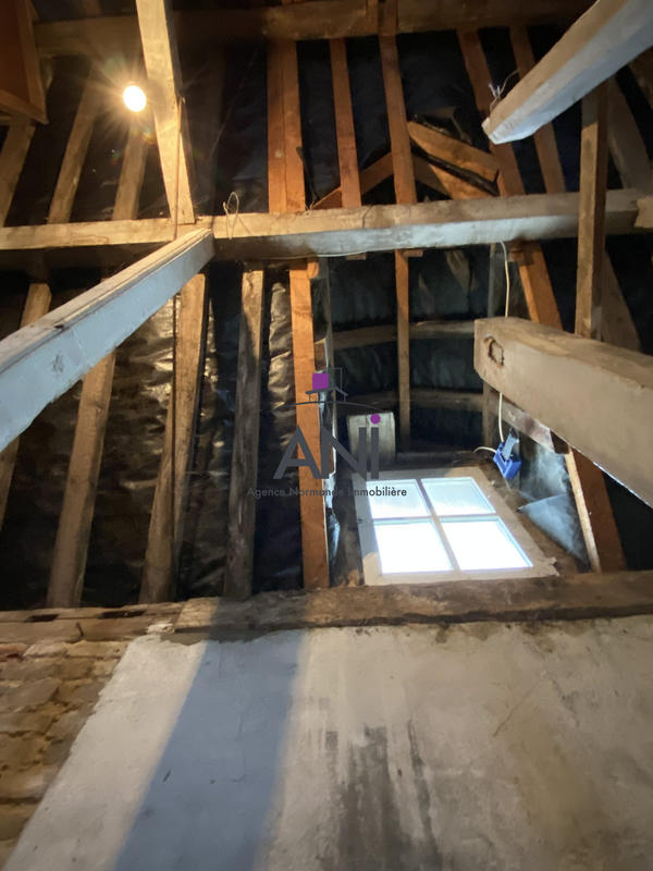 Maison - 94 m² - 6 pièces