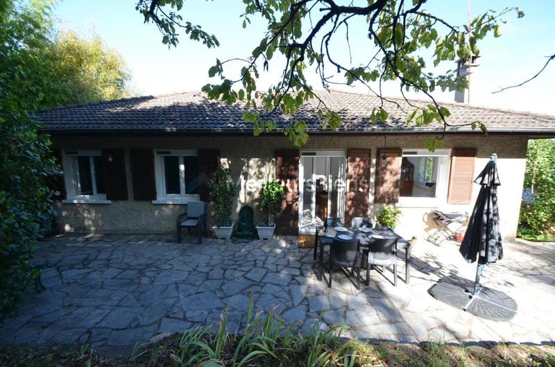 Maison - 140 m² - 5 pièces