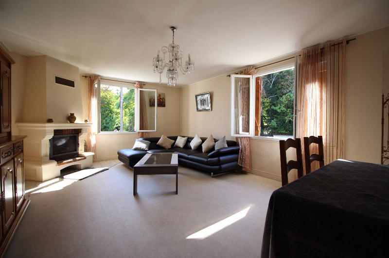 Maison de village - 232 m² - 9 pièces