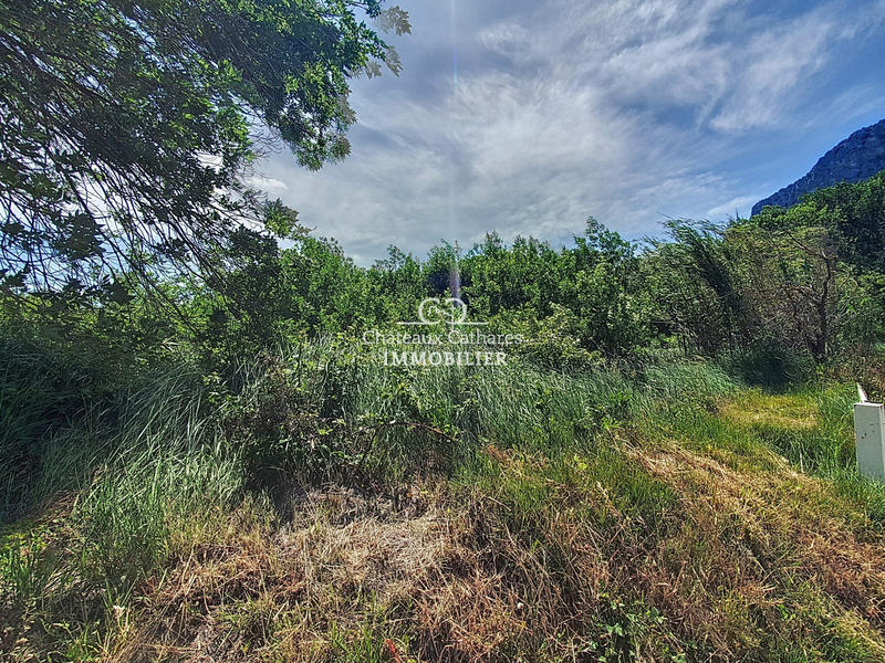 Terrain agricole - 2 365 m²