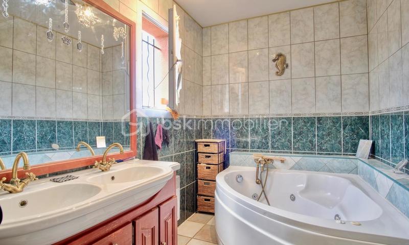 Maison - 116 m² - 4 pièces