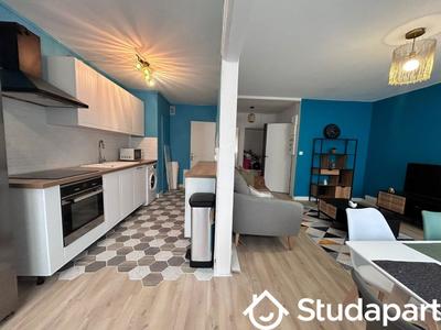 Chambre - 57 m² - 1 pièce