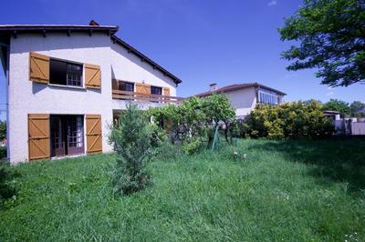 Maison - 190 m² - 7 pièces