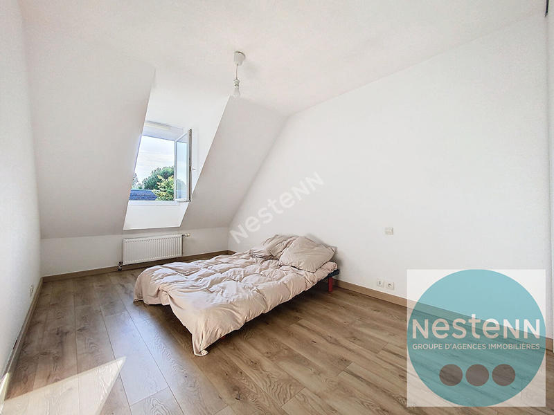 Maison - 93 m² - 4 pièces