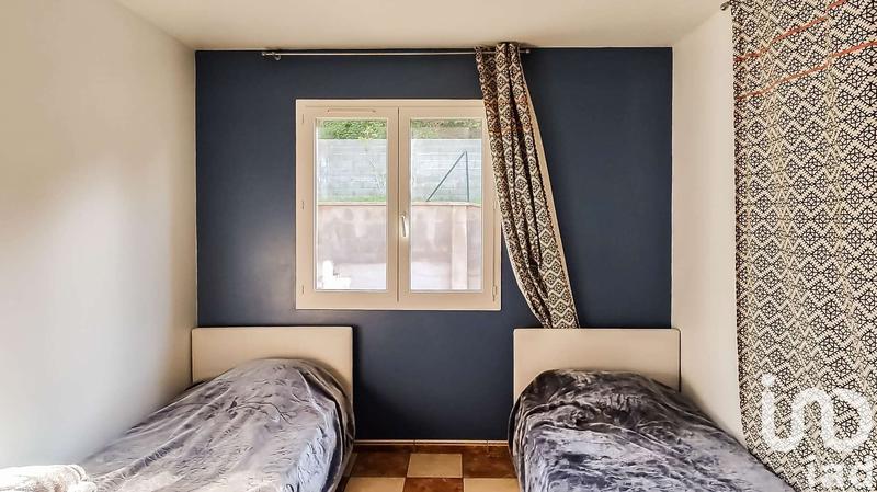 Maison - 121 m² - 8 pièces