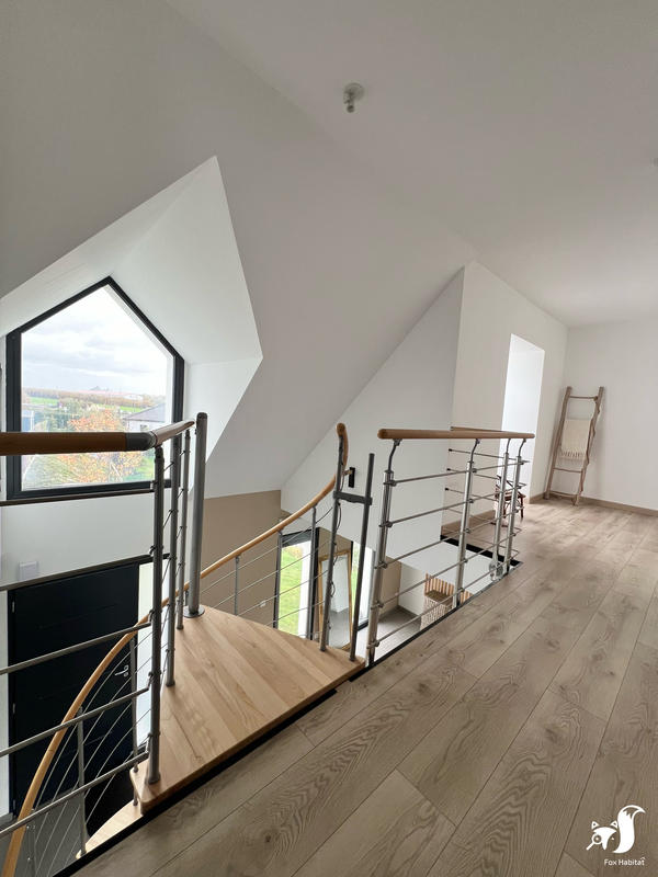 Maison - 156 m² - 4 pièces