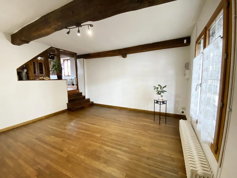 Maison - 157 m² - 6 pièces