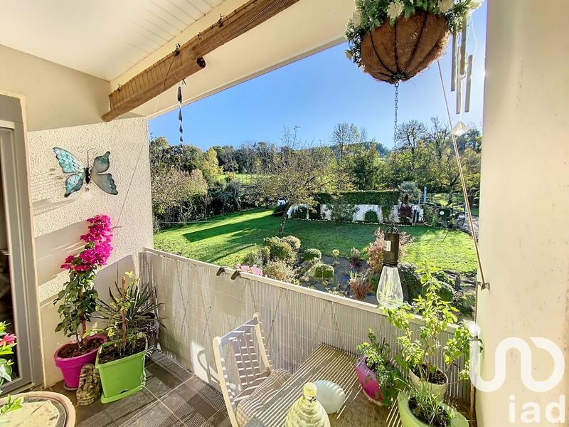 Maison - 208 m² - 9 pièces