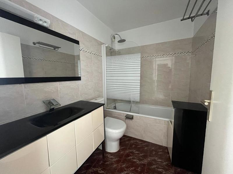 Appartement - 49 m² - 3 pièces