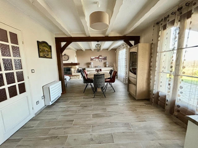 Maison - 127 m² - 6 pièces