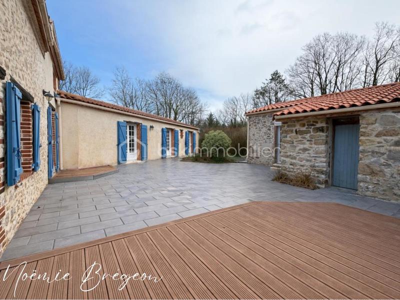Maison en pierre - 153 m² - 5 pièces