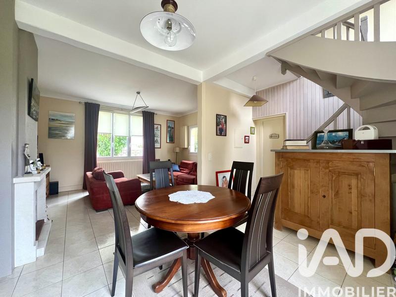 Maison - 120 m² - 5 pièces