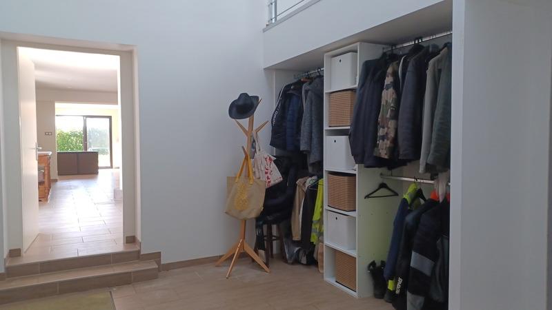 Maison - 258 m² - 9 pièces