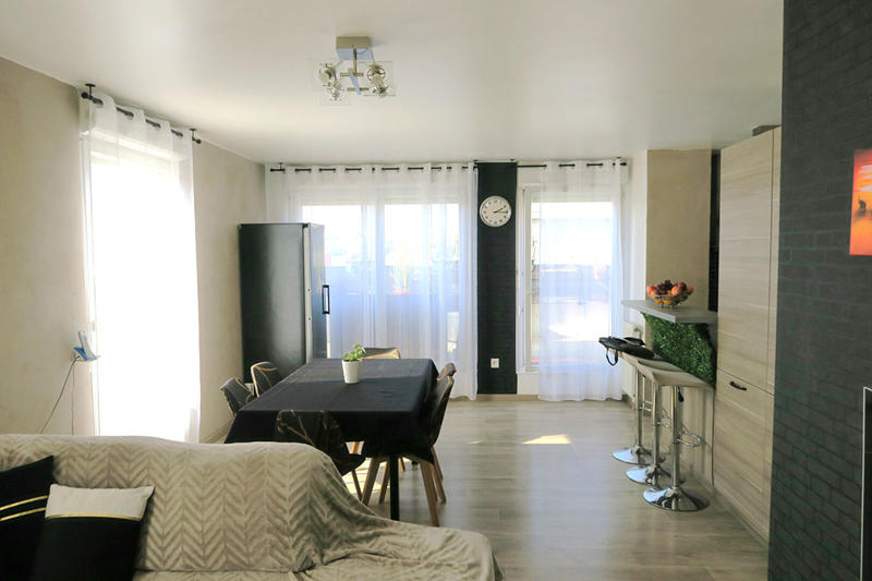 Appartement - 85 m² - 4 pièces