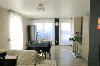 Appartement - 85 m² - 4 pièces