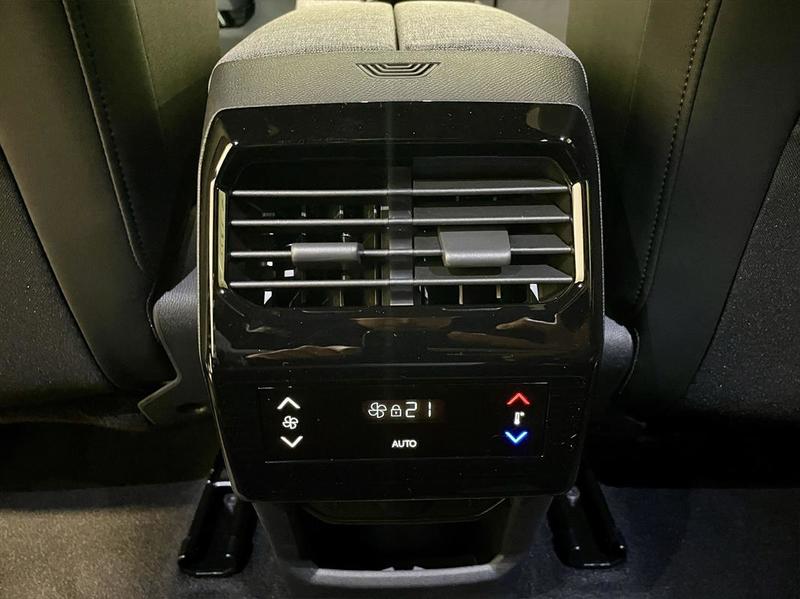 Peugeot 5008 III 1.2 Hybrid 145 Dcs6 Allure