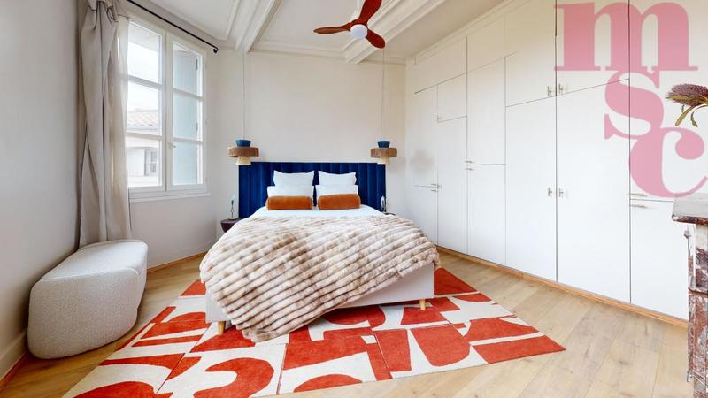 Appartement - 116 m² - 6 pièces