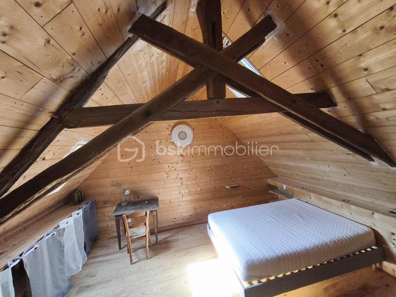 Propriété - 112 m² - 6 pièces