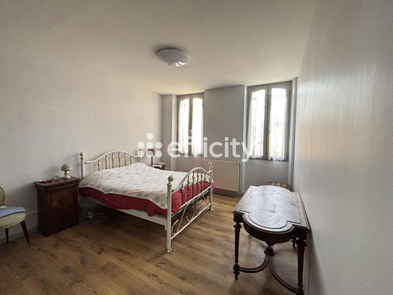 Maison - 169 m² - 5 pièces