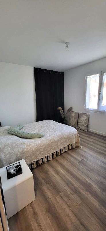 Maison - 104 m² - 4 pièces