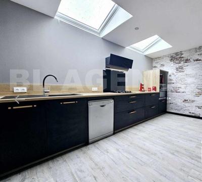 Pavillon - 150 m² - 6 pièces