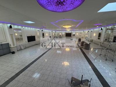 Entrepôt - 2 100 m²