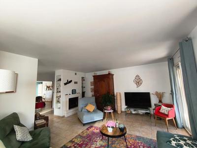 Maison - 187 m² - 7 pièces