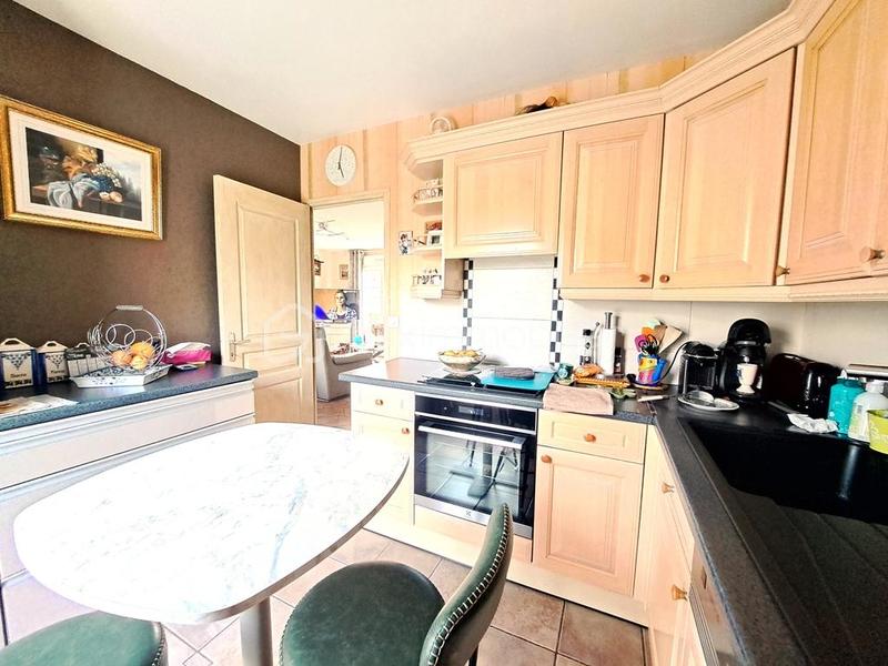 Pavillon - 95 m² - 5 pièces