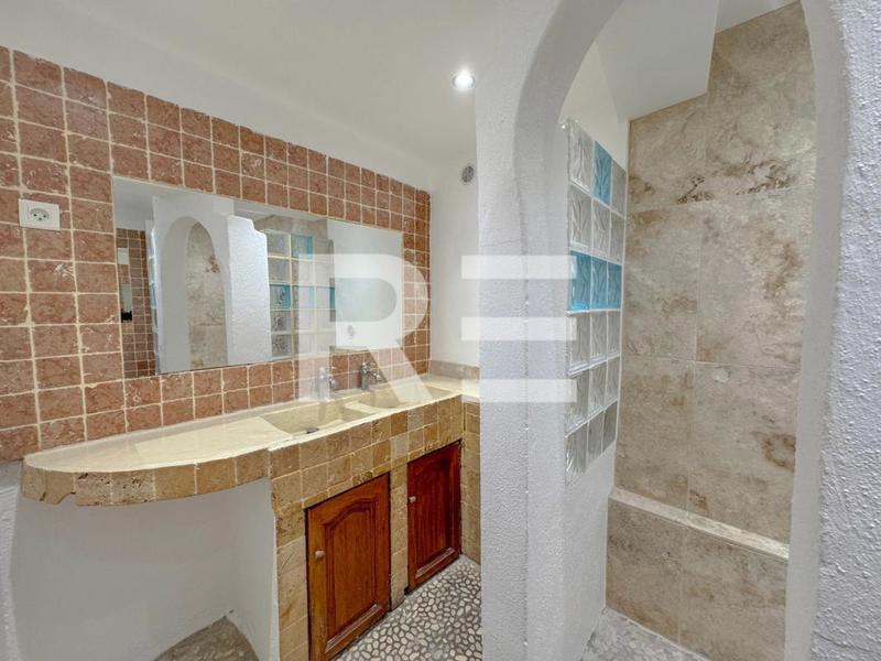 Maison de ville - 83 m² - 5 pièces