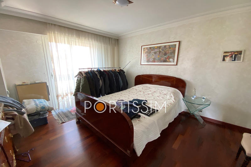 Maison - 184 m² - 5 pièces