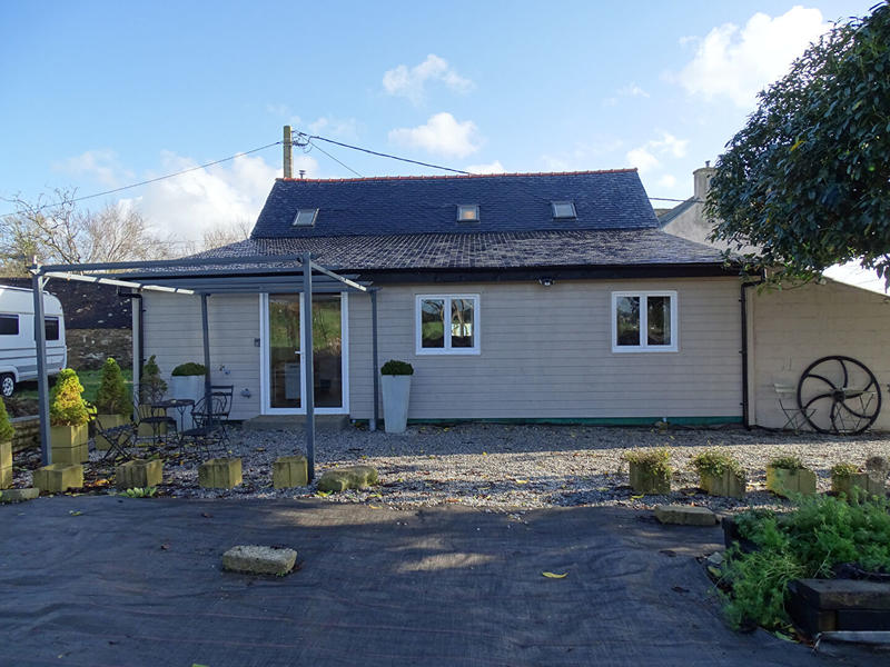 Maison - 94 m² - 5 pièces