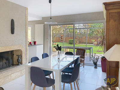 Maison - 116 m² - 4 pièces