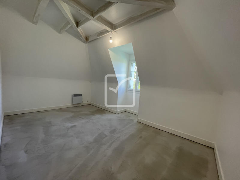 Propriété - 218 m² - 10 pièces