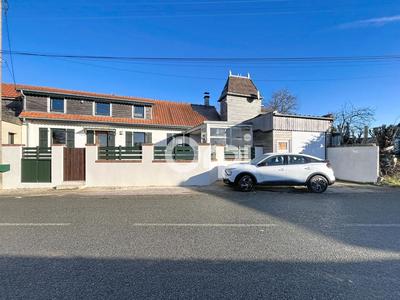 Maison - 143 m² - 5 pièces