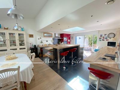 Maison de ville - 184 m² - 6 pièces